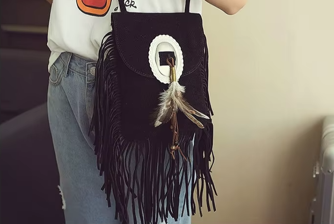 Velvet Dune | Tassel Bag